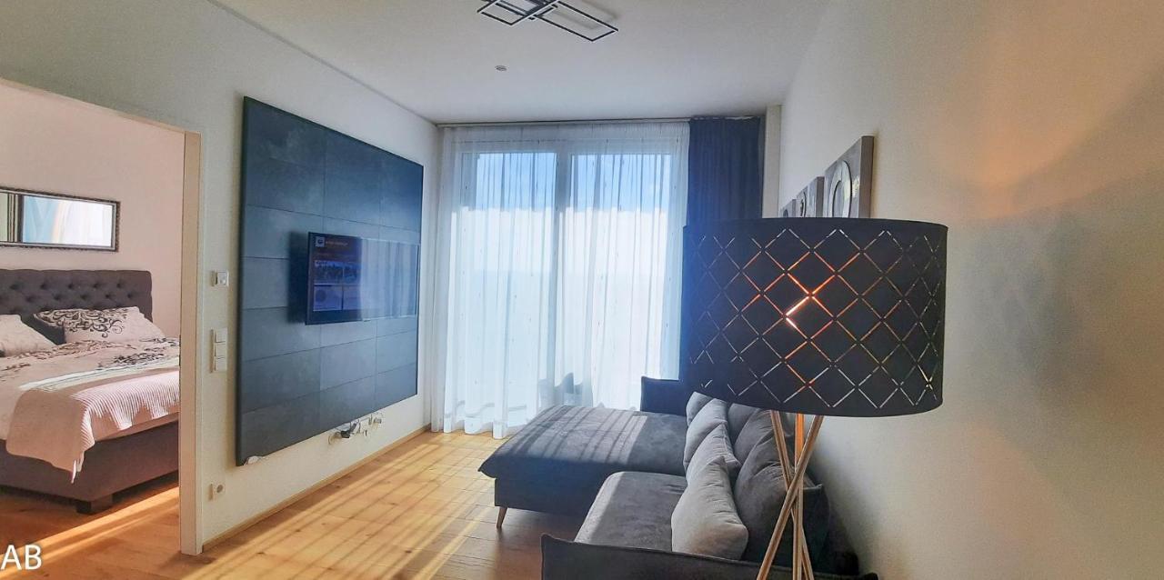 Superior Apartment & Rooftop Pool Wien Eksteriør billede