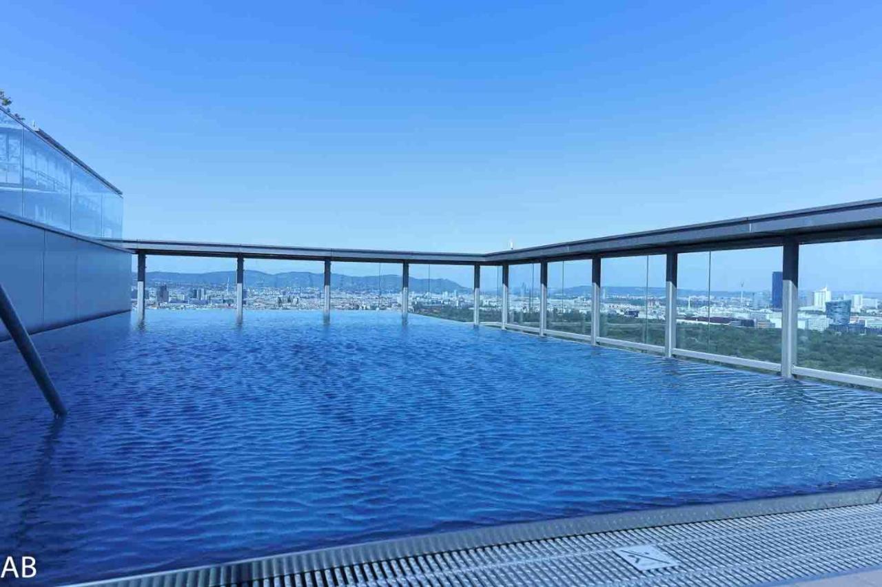 Superior Apartment & Rooftop Pool Wien Eksteriør billede